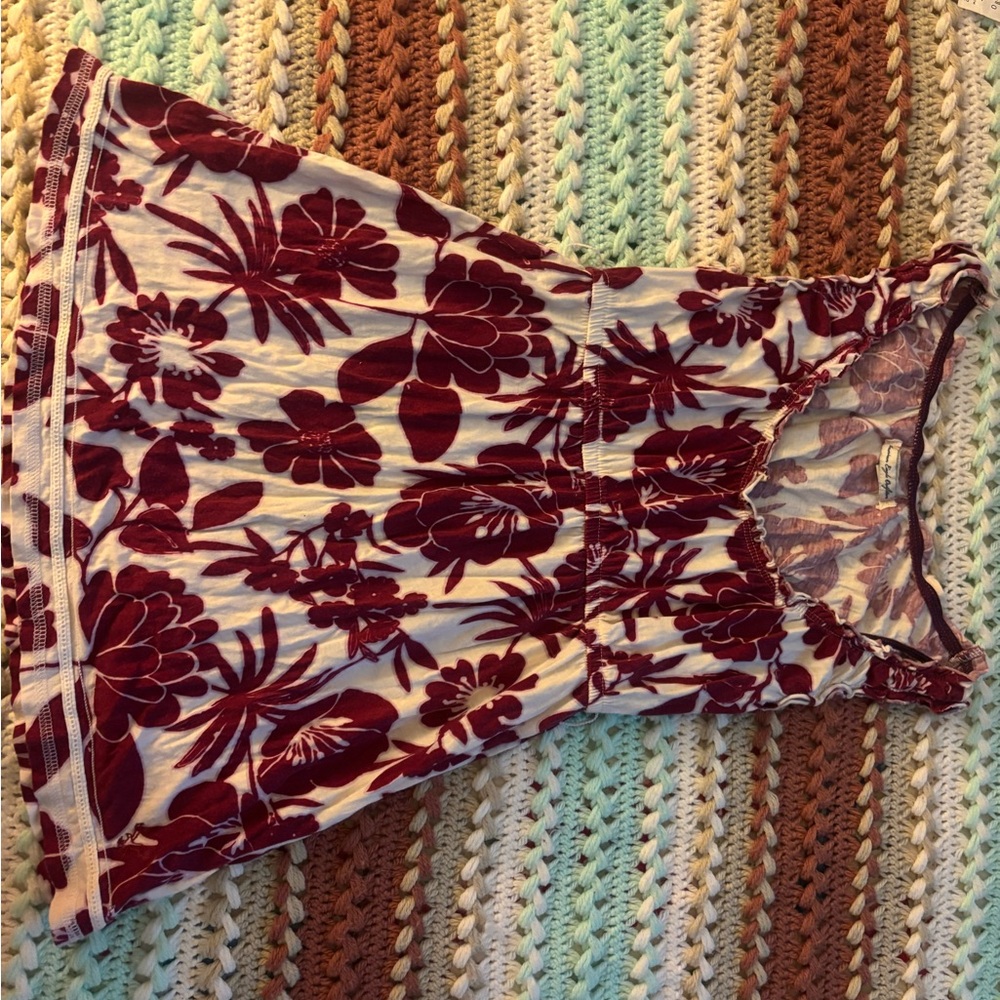 American Eagle Outfitters Vintage Y2K Floral Tank